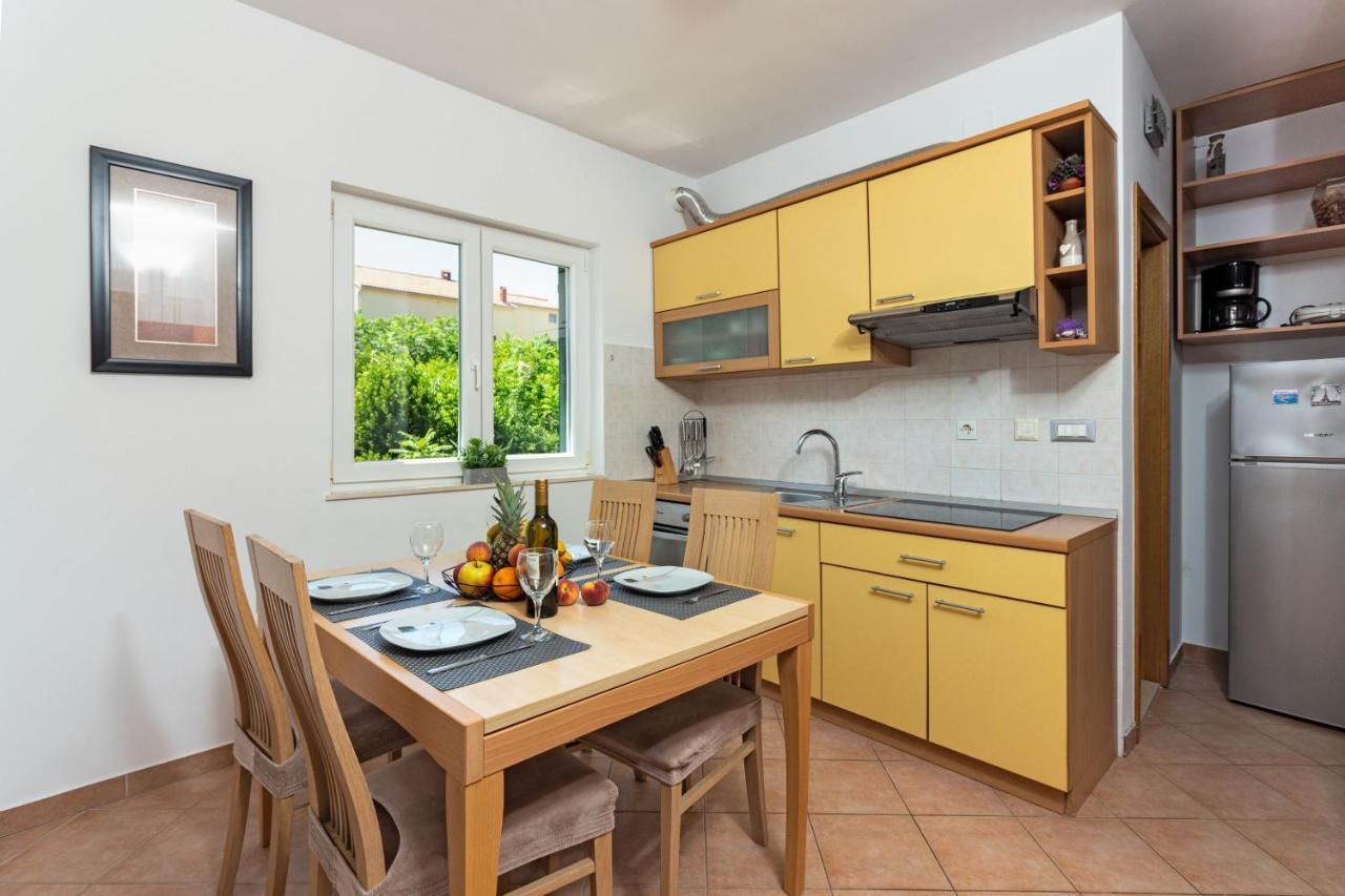 Apartment Mandalina House Стари Град Екстериор снимка