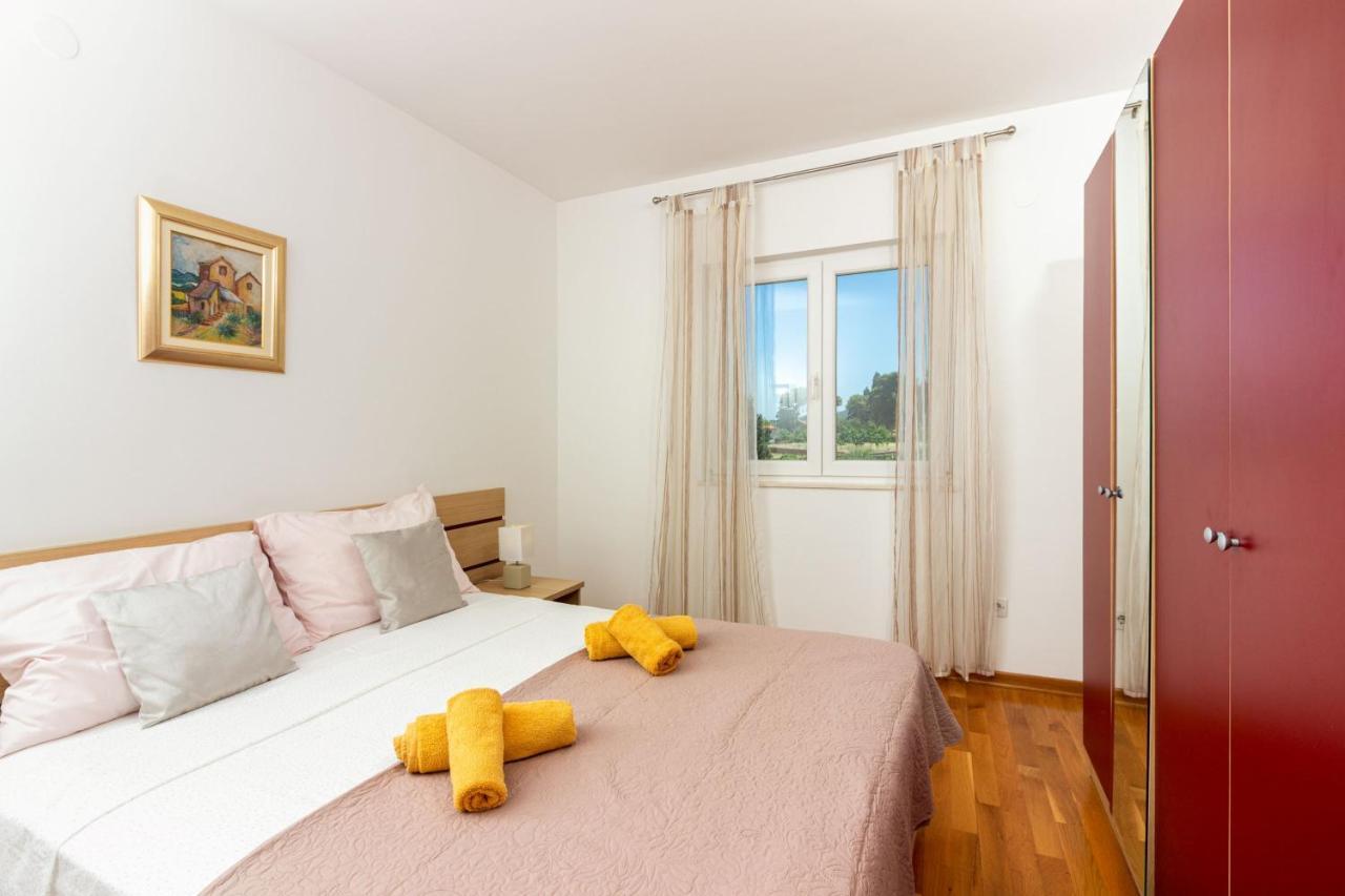 Apartment Mandalina House Стари Град Екстериор снимка